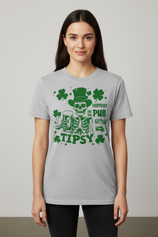 Everybody in the Pub Gettin’ Tipsy – Funny St. Patrick’s Day T-Shirt